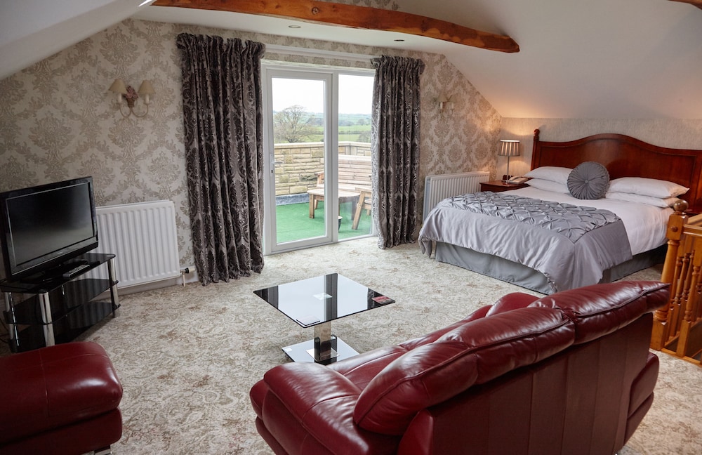 Hundith Hill Hotel 45/66