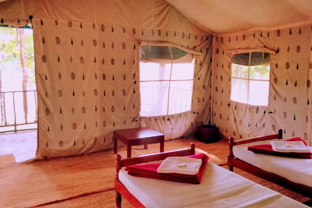 Amritara Riverside Luxury Tents 23/50