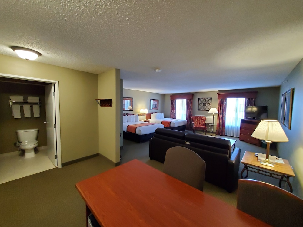 GrandStay Hotel and Conference 30/49