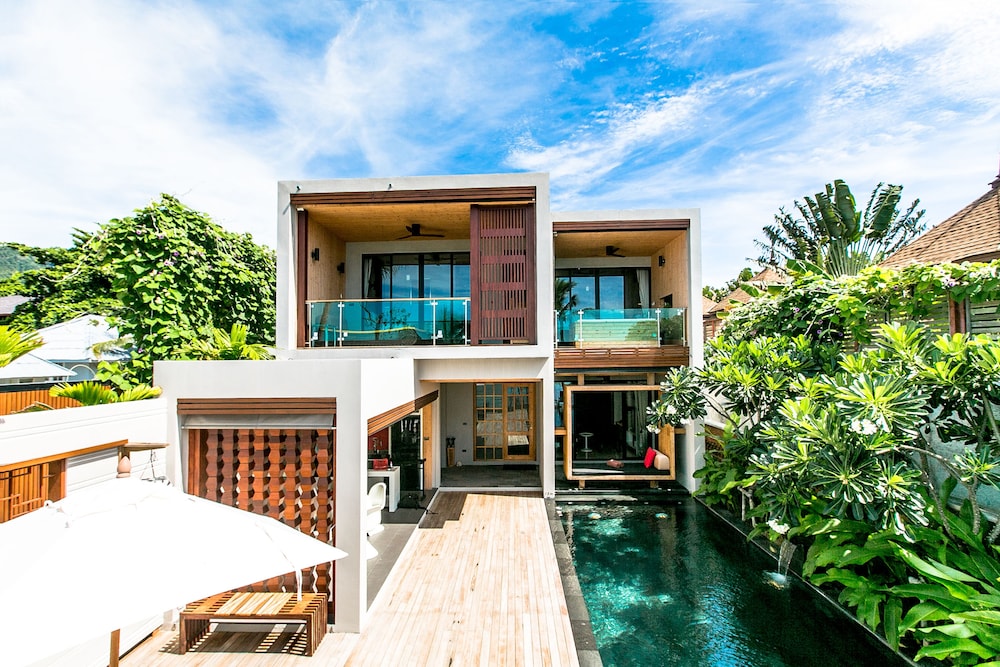 Pavilion Samui Pool Residence 1/50