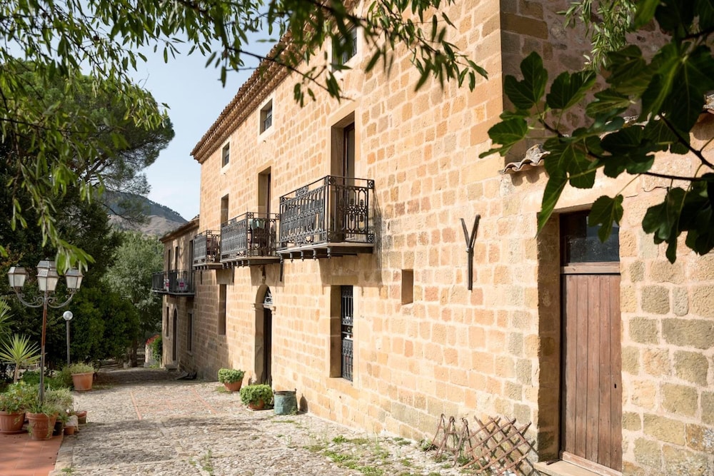 Casale Villa Raino 2/68
