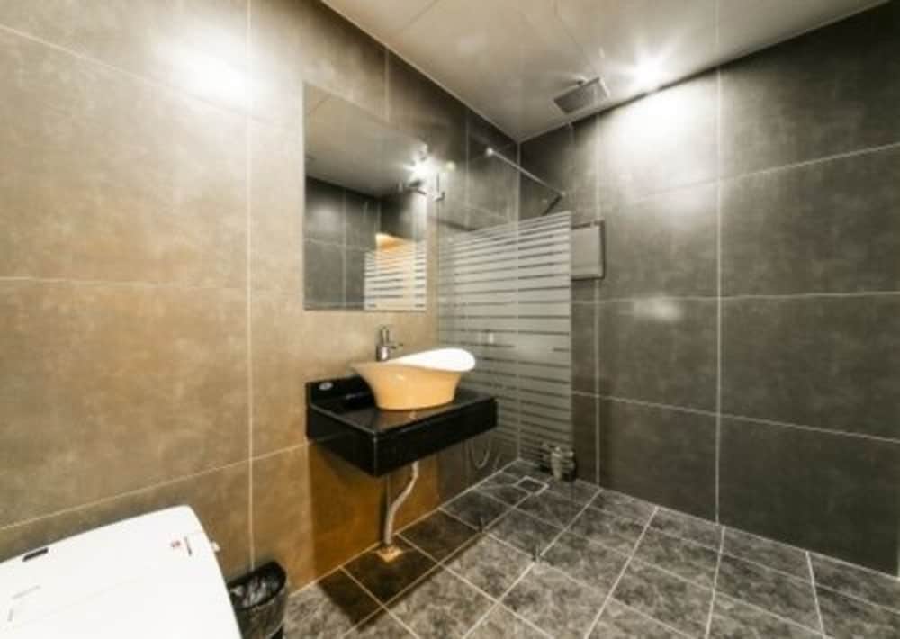 Jeonju Lime Hotel 62/63