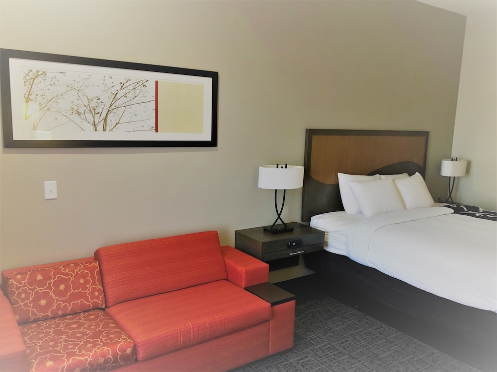 Hotel Glenpool 9/18