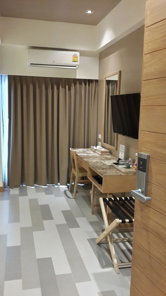 W14 Pattaya 46/58