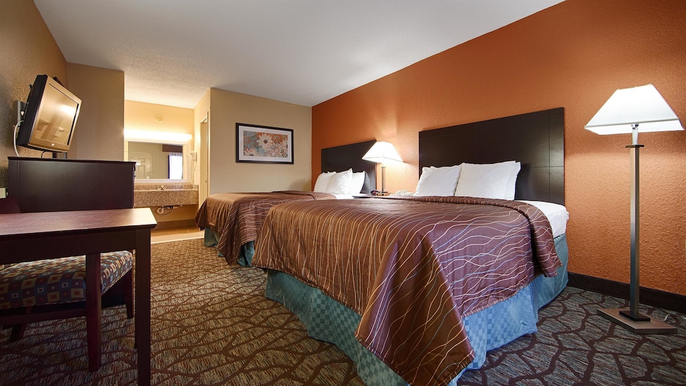 Best Western Starke 7/28