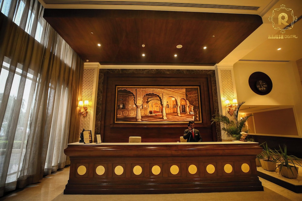Golden Galaxy Hotels & Resorts 8/50