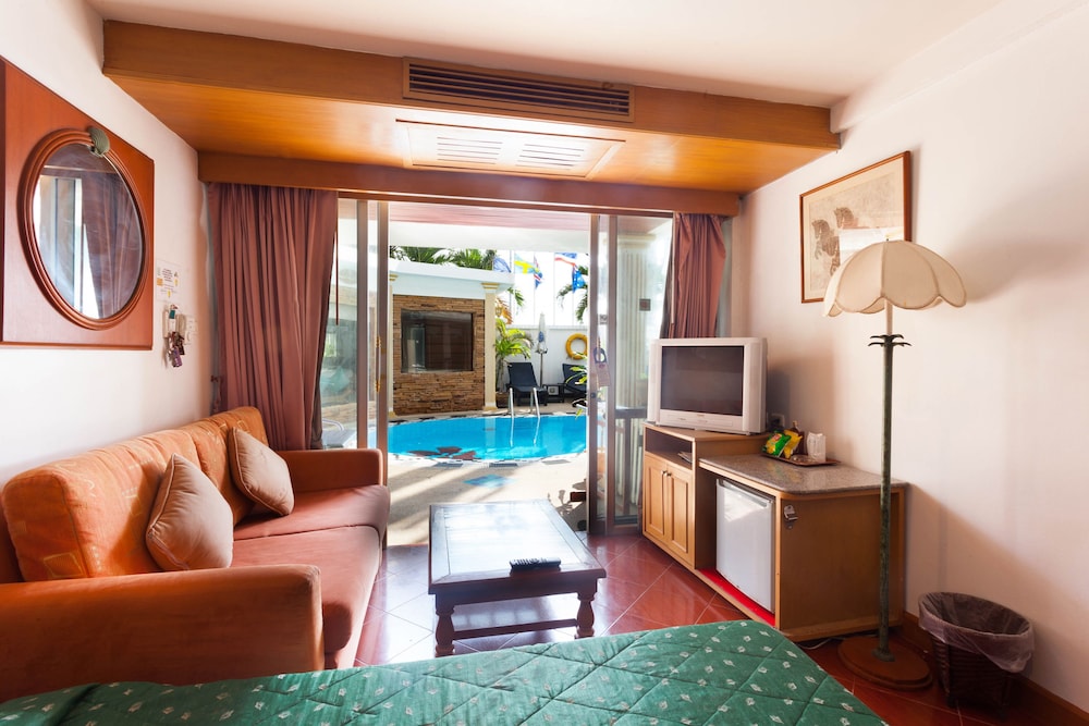 The Orchid Hotel And Spa Kalim Bay 57/81