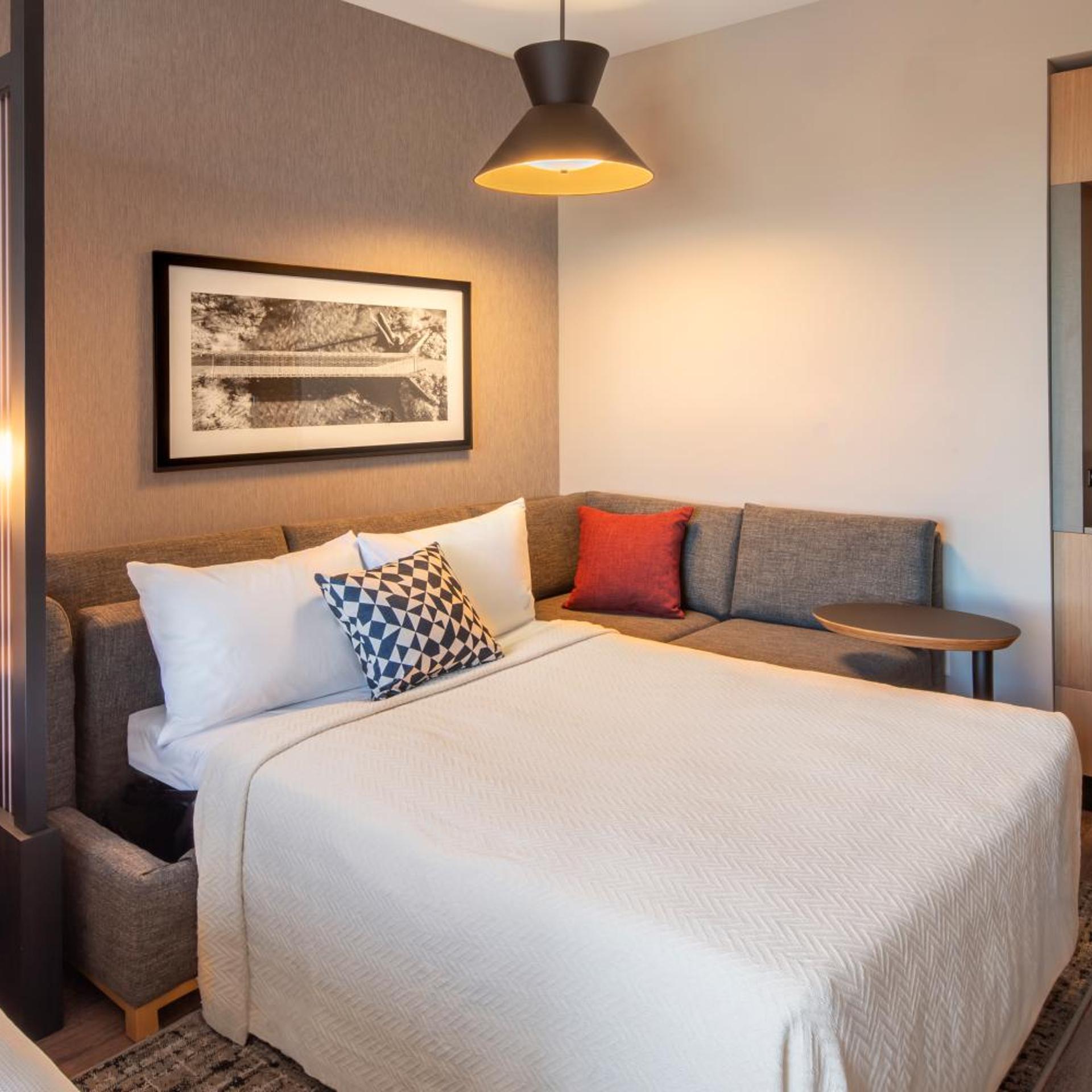 Room, King Bed, with View, Sofa