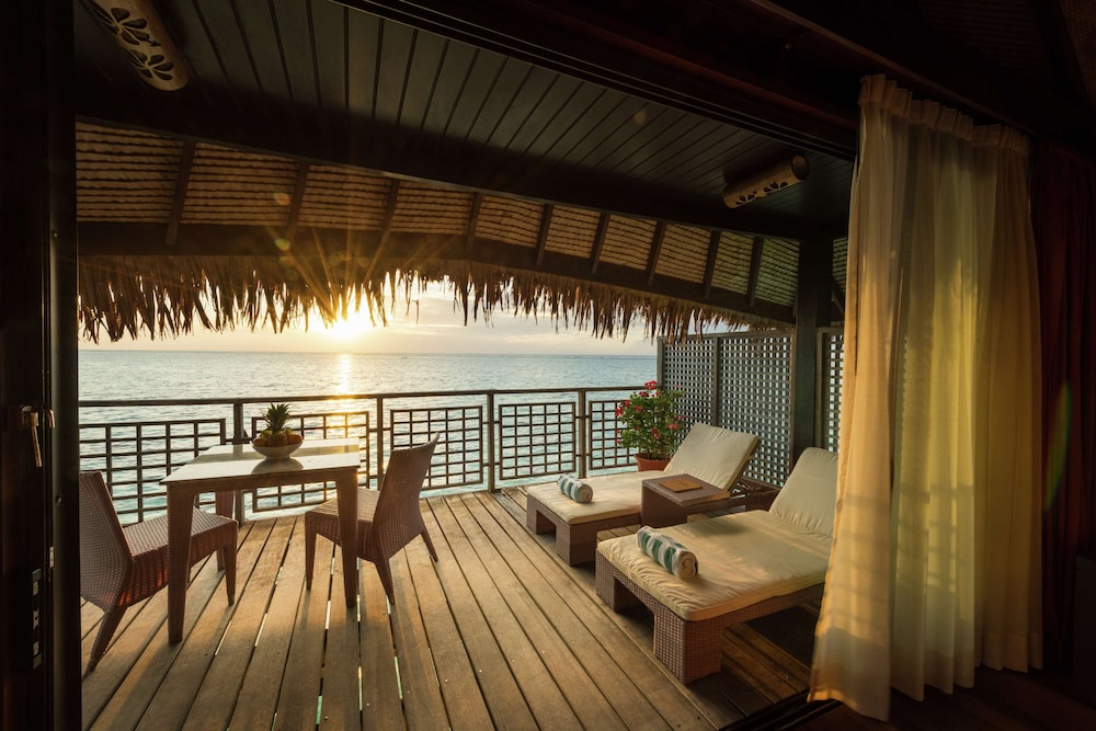 Hilton Moorea Lagoon Resort and Spa 38/81