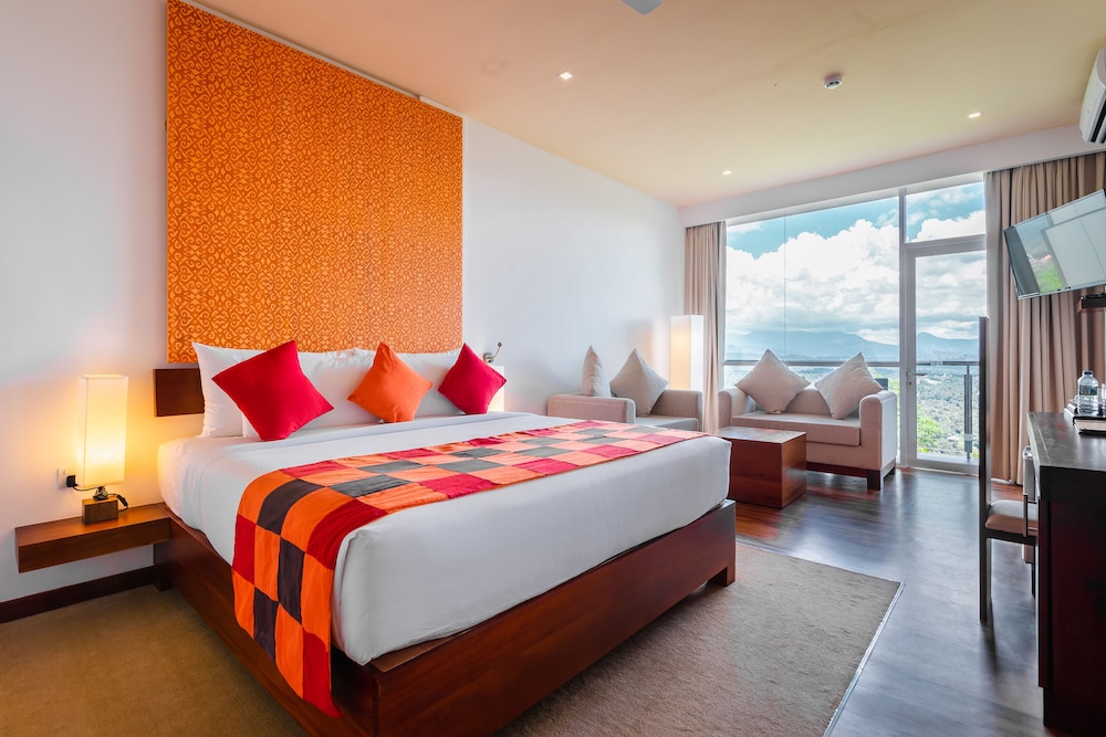Mount Blue Kandy Hotel And Spa 15/63