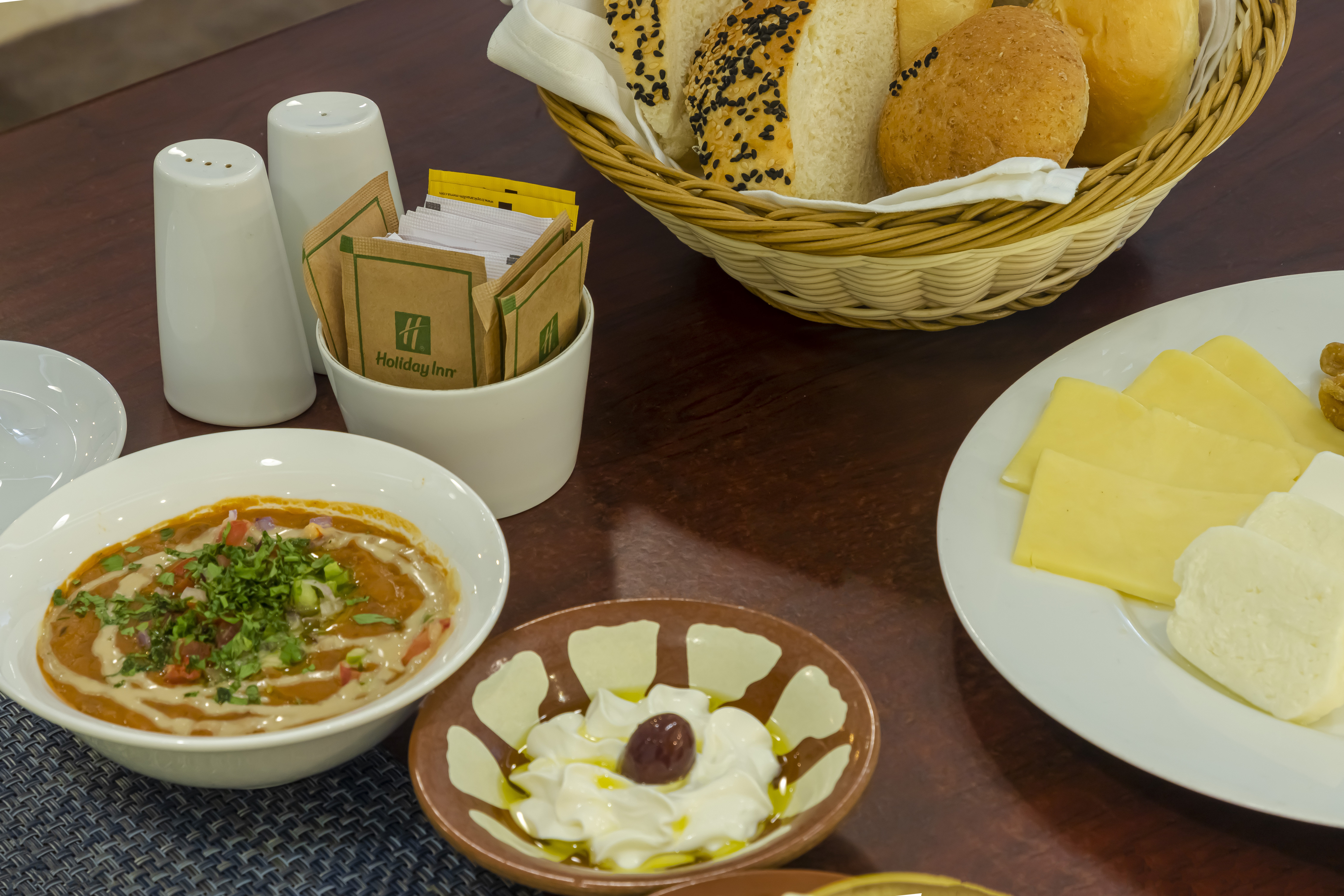 هوليداي إن ينبع(Holiday Inn Yanbu) 18/57