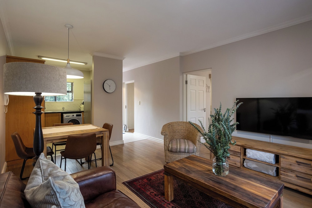Vino Self Catering Apartment 14/22