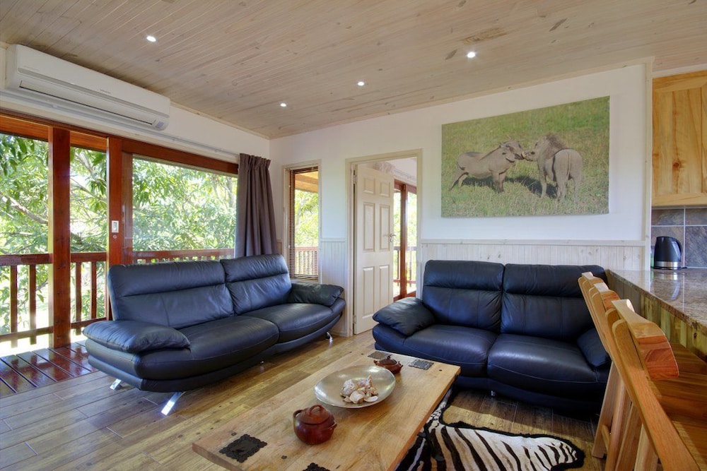 Monzi Safari Lodge 56/69