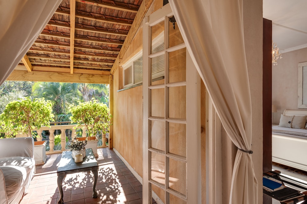Petite Provence B B 9/68