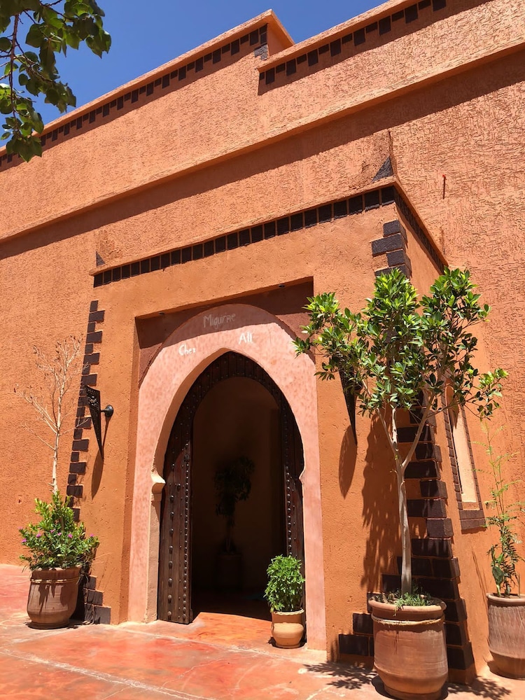 Auberge Miguirne chez Ali 2/46