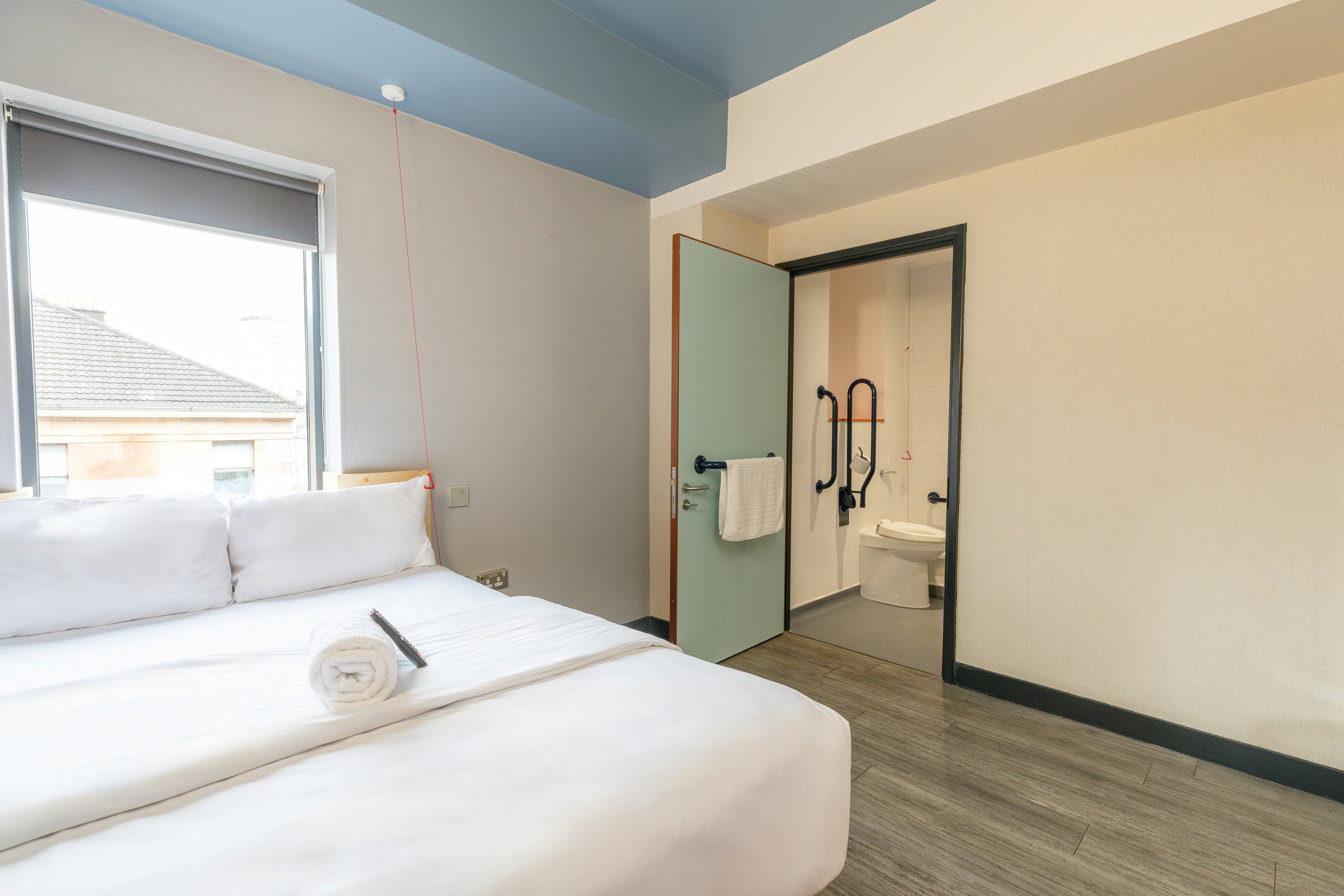 easyHotel Glasgow City 8/19