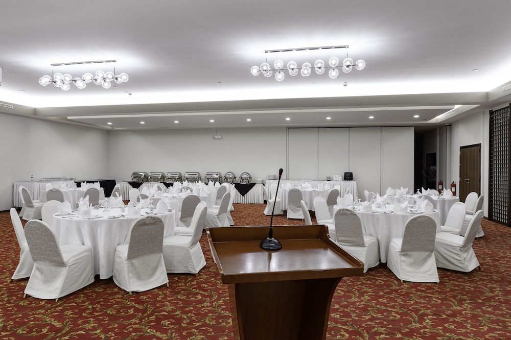 Treffen House Doha next to Msheireb Metro Station and Souq Waqif 52/64