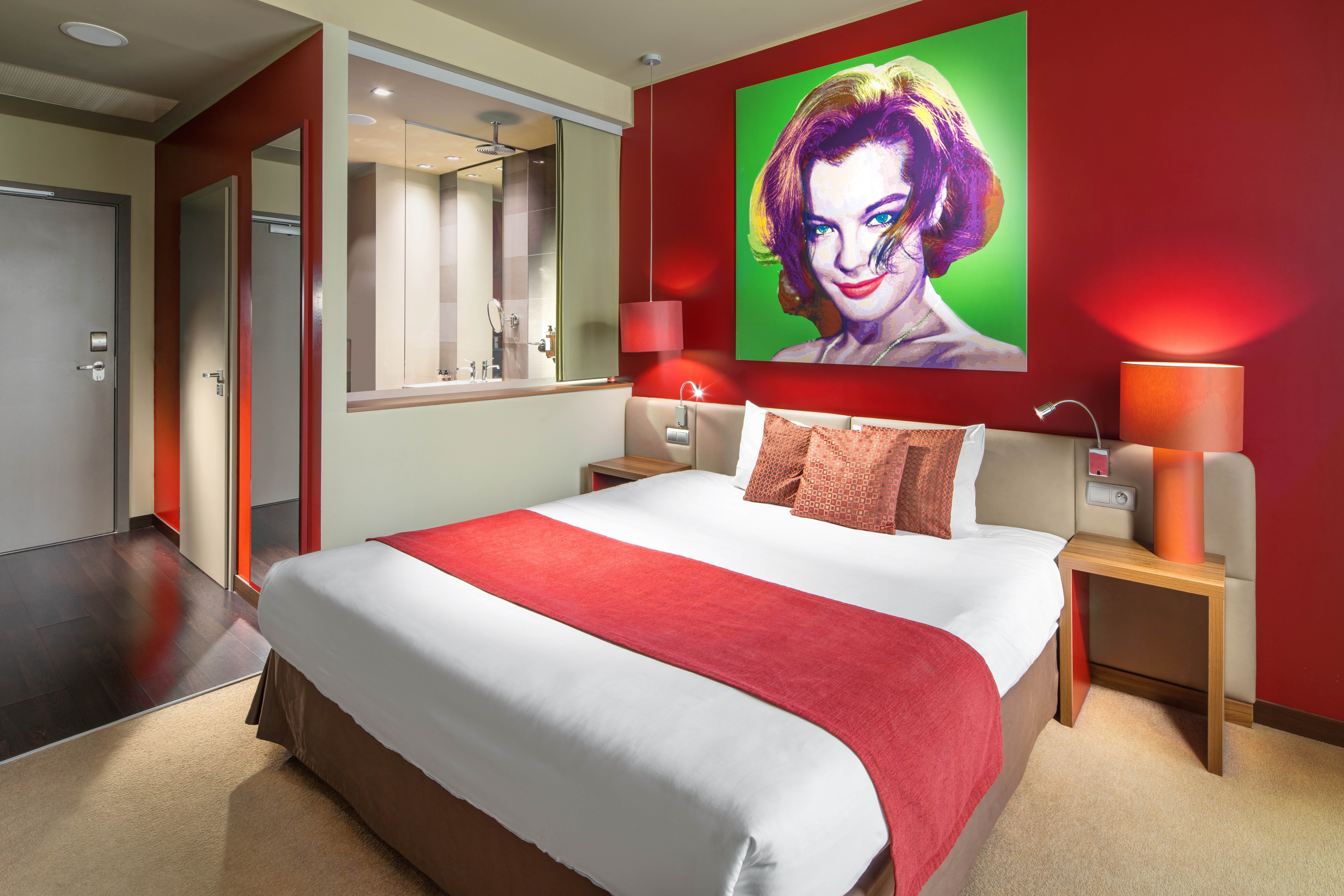 Room, Double Bed