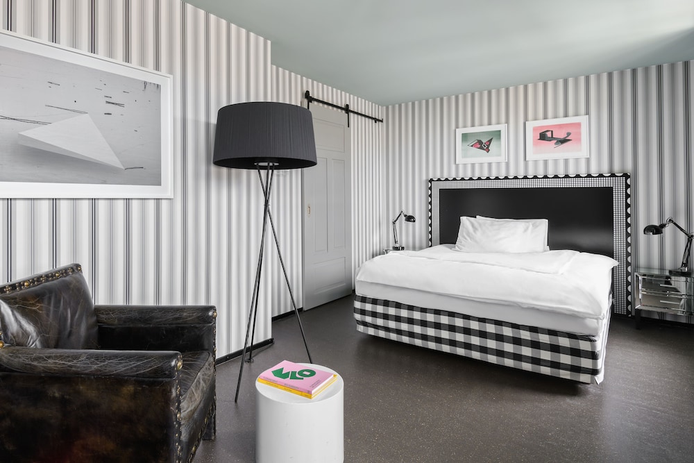 Boutique Hotel Helvetia 24/66