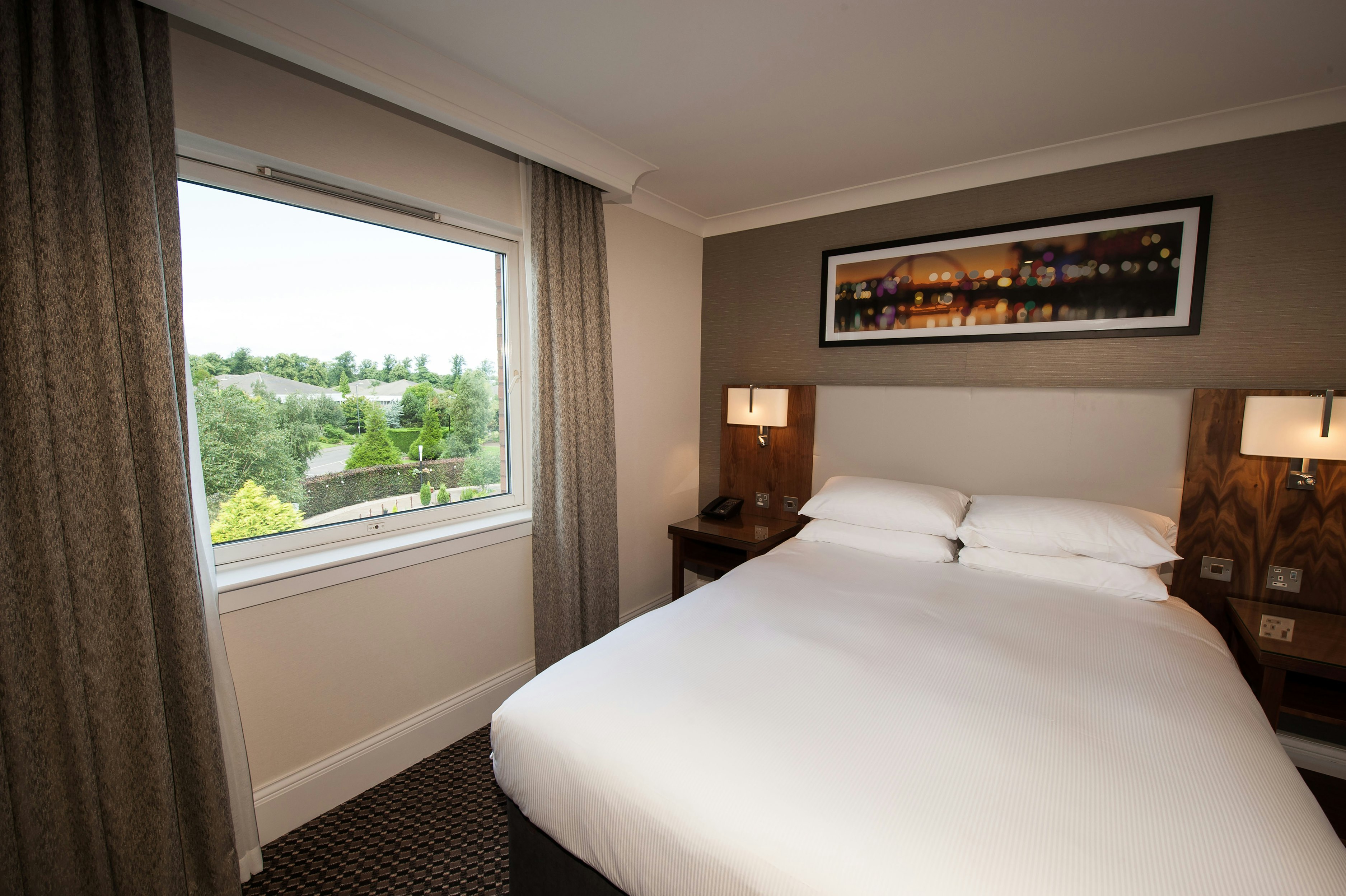 JUNIOR SUITE, KING BED