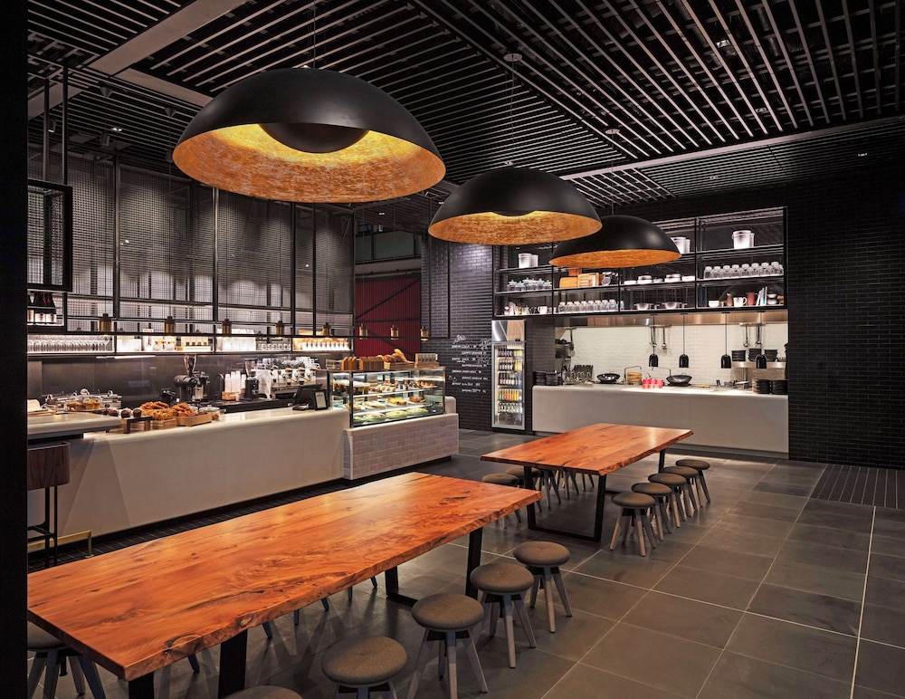 Park Hyatt Auckland 60/71