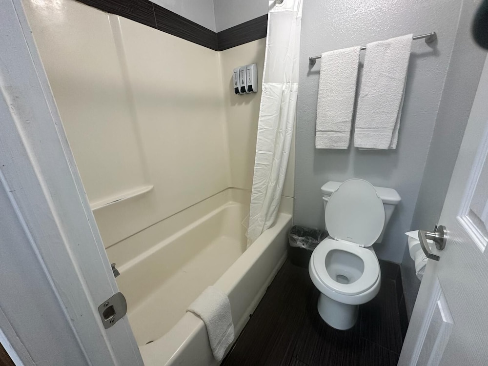 Canyon Inn Motel By Flagstaff Route-66 47/57