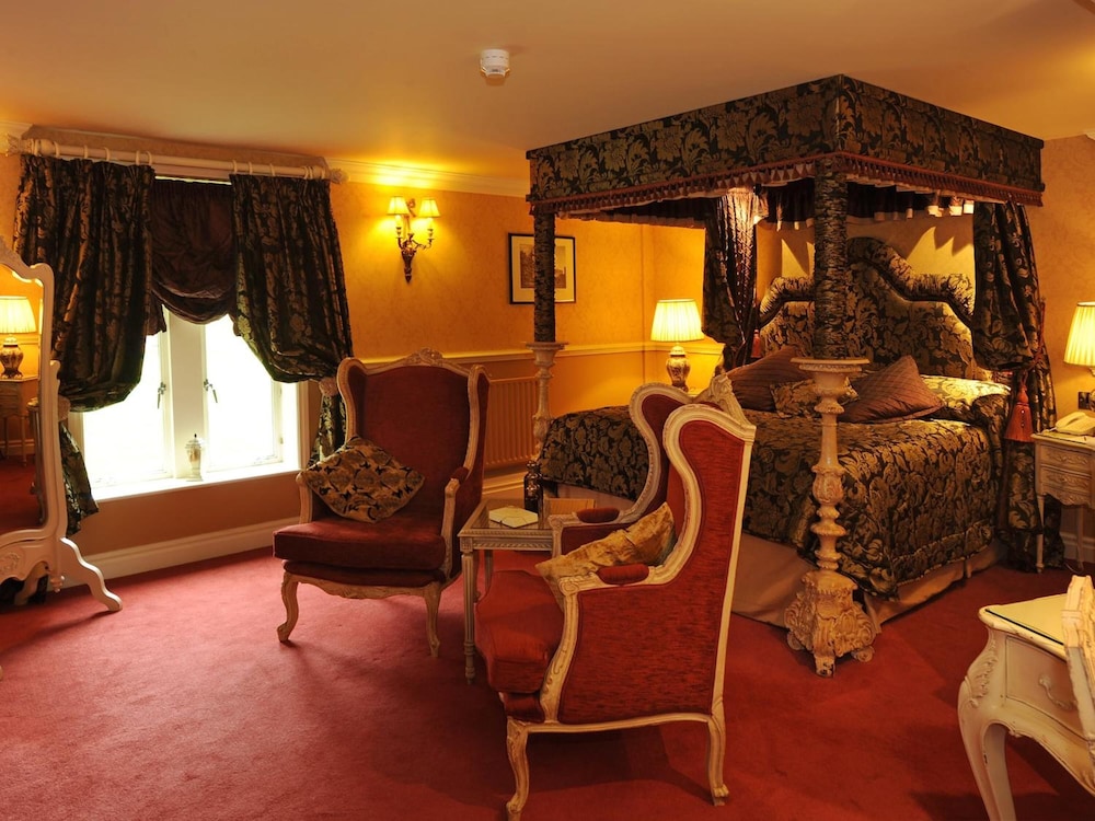 Lumley Castle 48/72