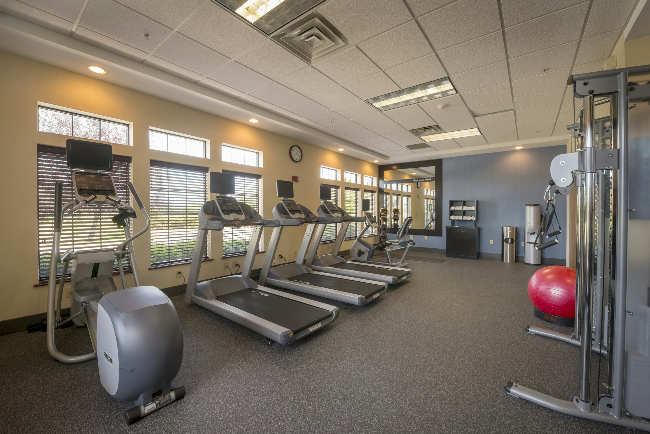 Hampton Inn & Suites Binghamton/Vestal 24/37