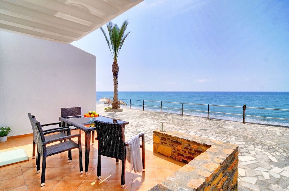 MYRTOS MARE SUITES 39/46