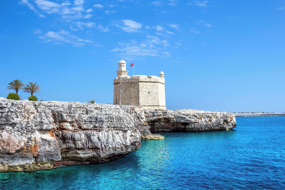 Cala Blanca Apartments 28/40
