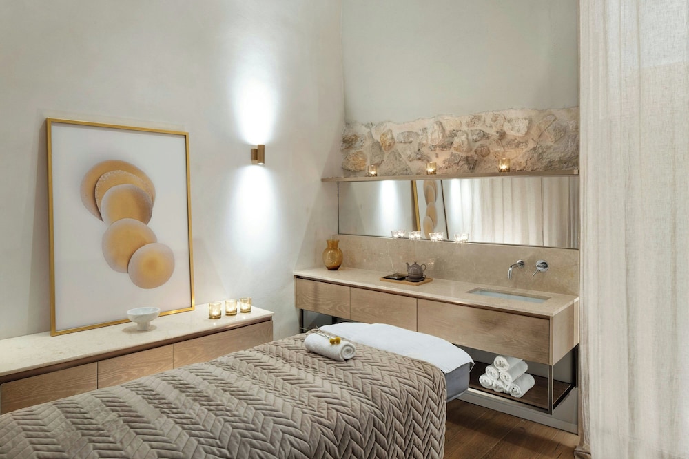 Hotel H15 Luxury Palace 24/50