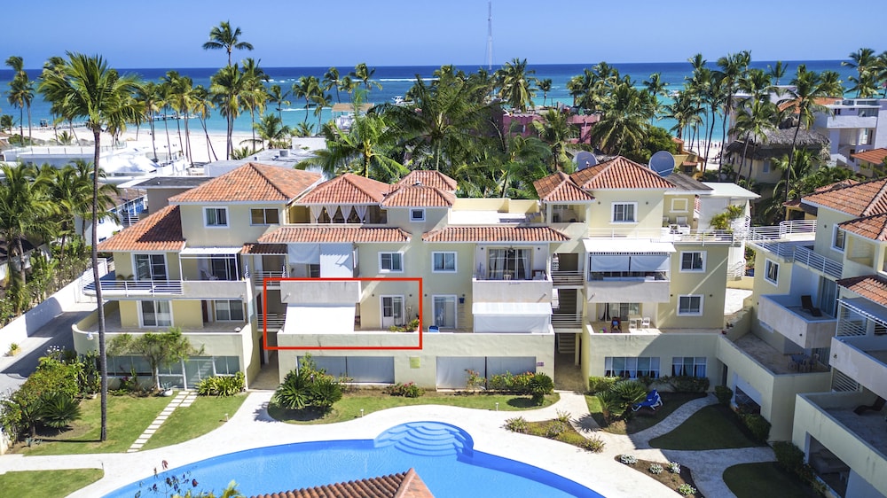 Beach Bungalows Los Corales 1/50