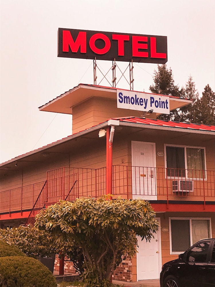 Smokey Point Motor Inn 2/69