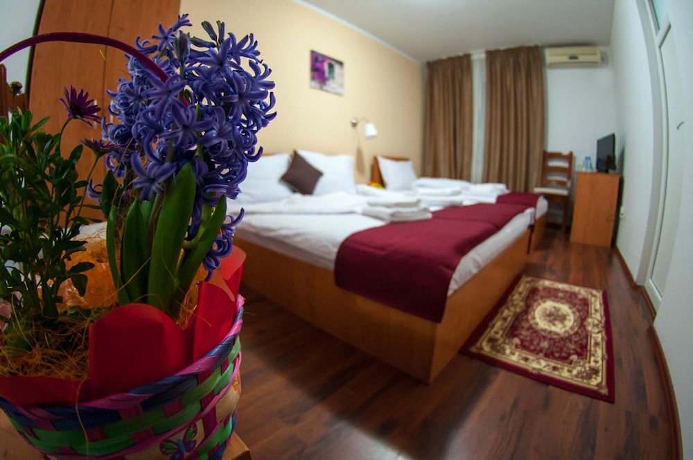 Hotel La Casa Nord 13/65