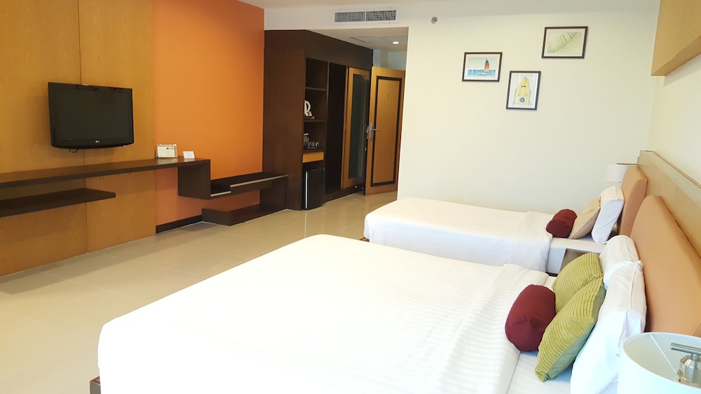 Prima Hotel Pattaya 41/77