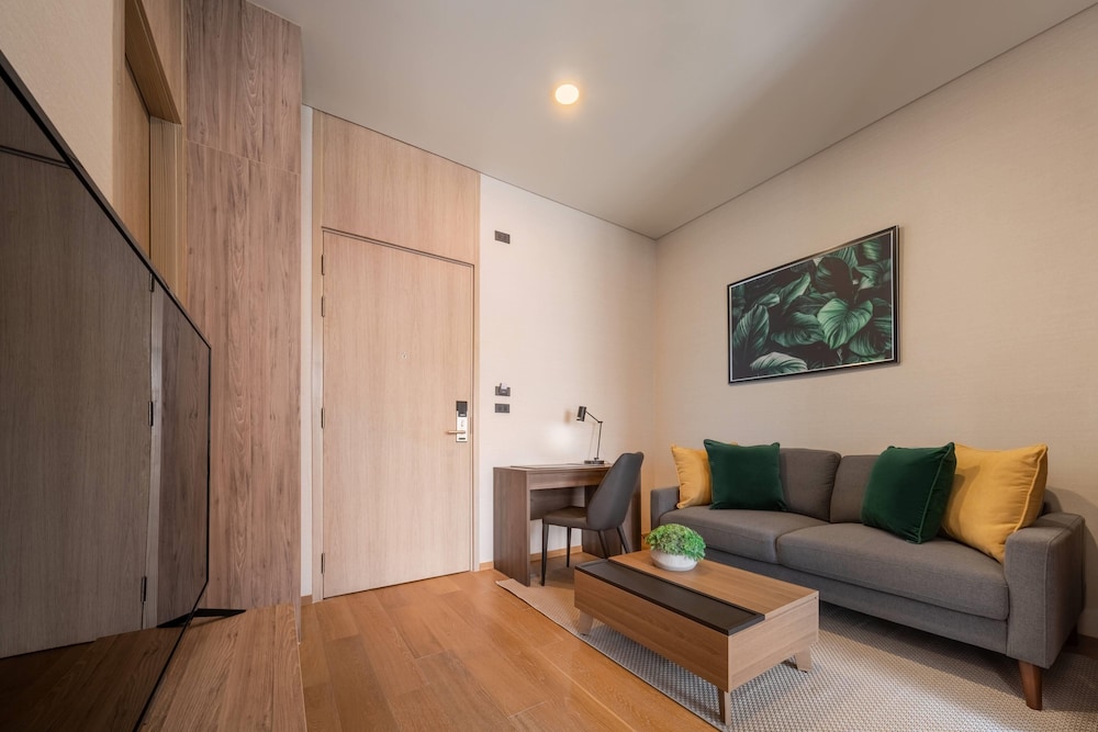 Wyndham Garden Bangkok Sukhumvit 42 43/61