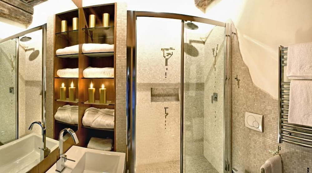 Luxury Trastevere 65/65