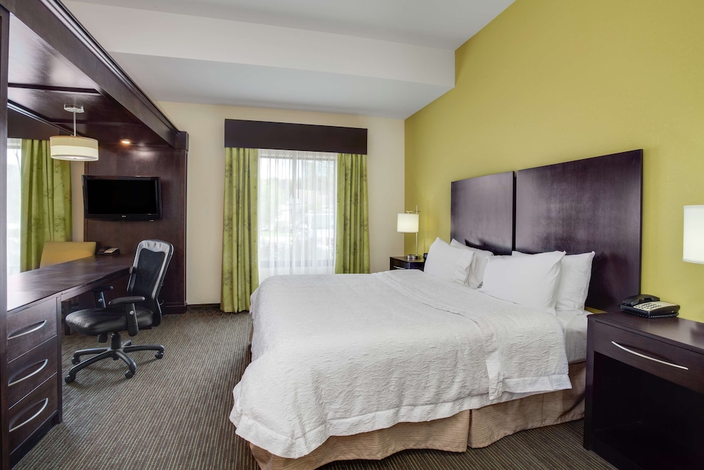Hampton Inn Ozark 12/43