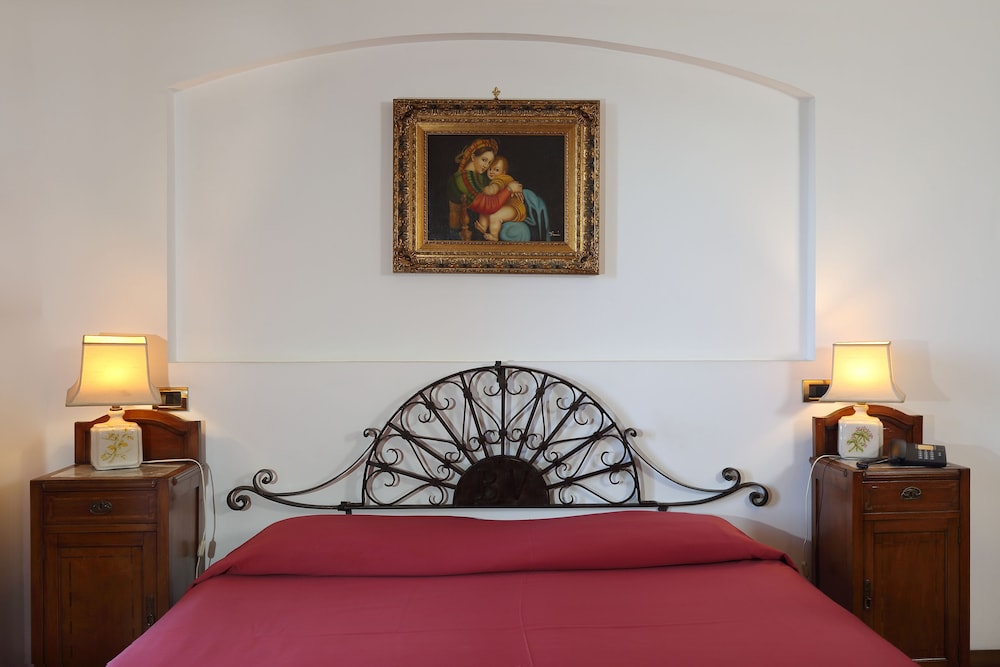Villa Sonia Hotel 21/86