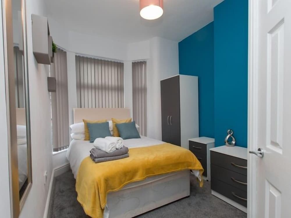 Townhouse @166 Ruskin Rd 4/32