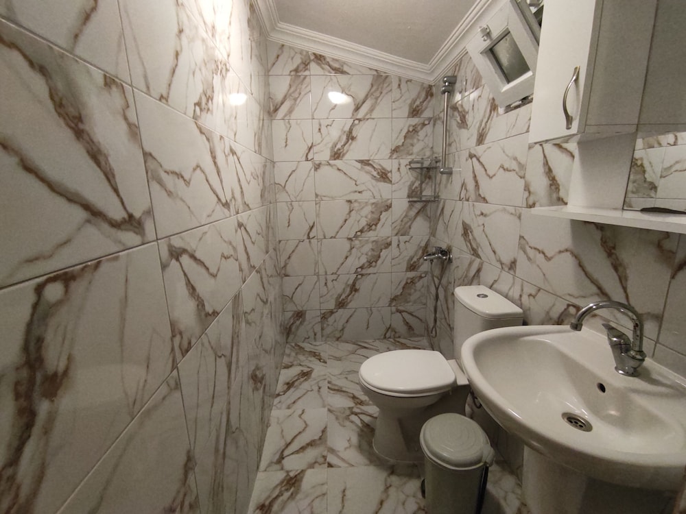 Karaca Apart 48/50