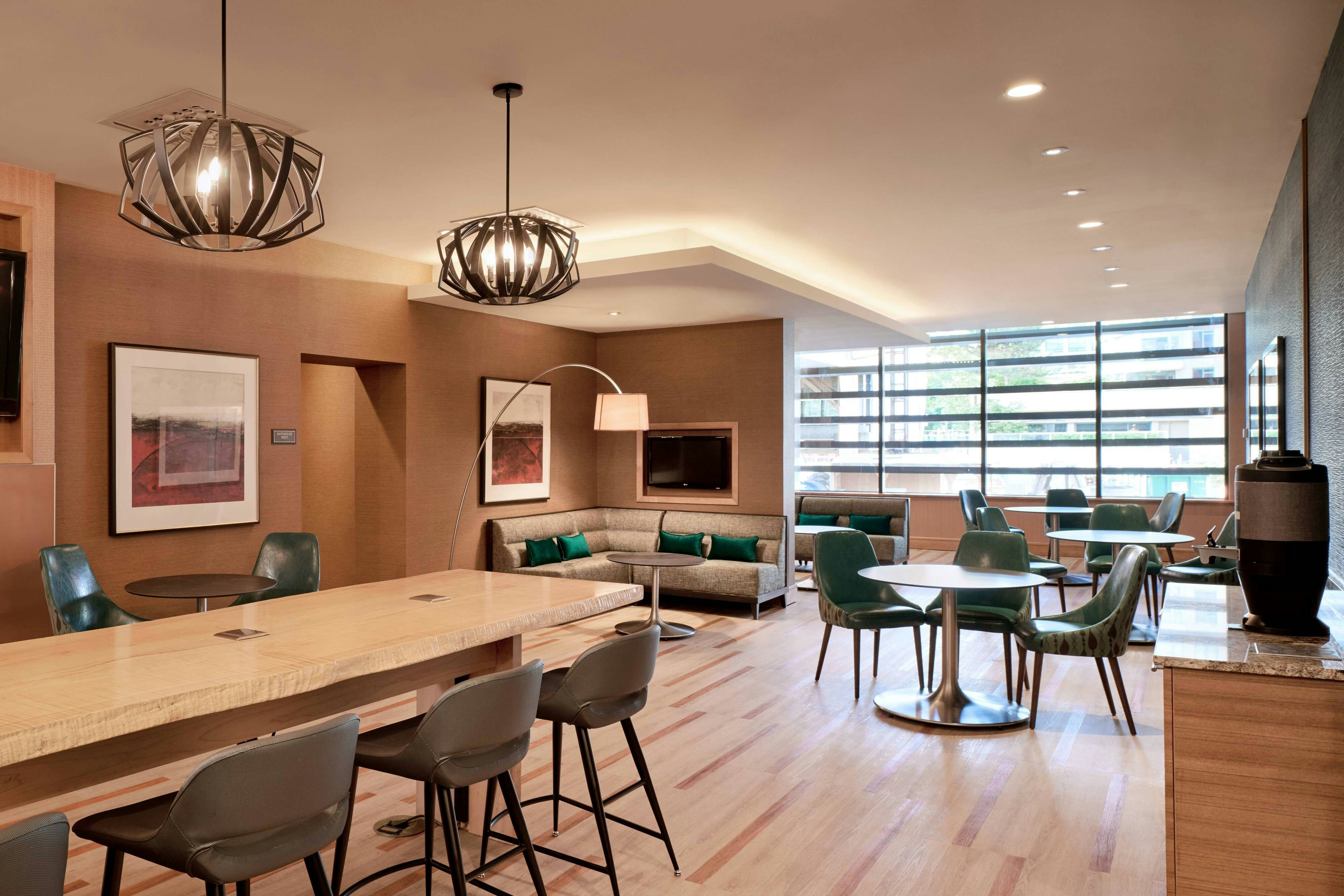 Residence Inn by Marriott Vancouver Downtown 7/12