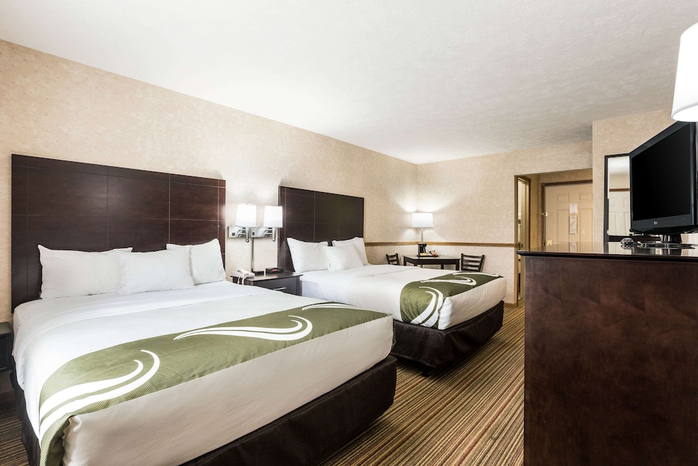 Quality Inn Traverse City 37/63