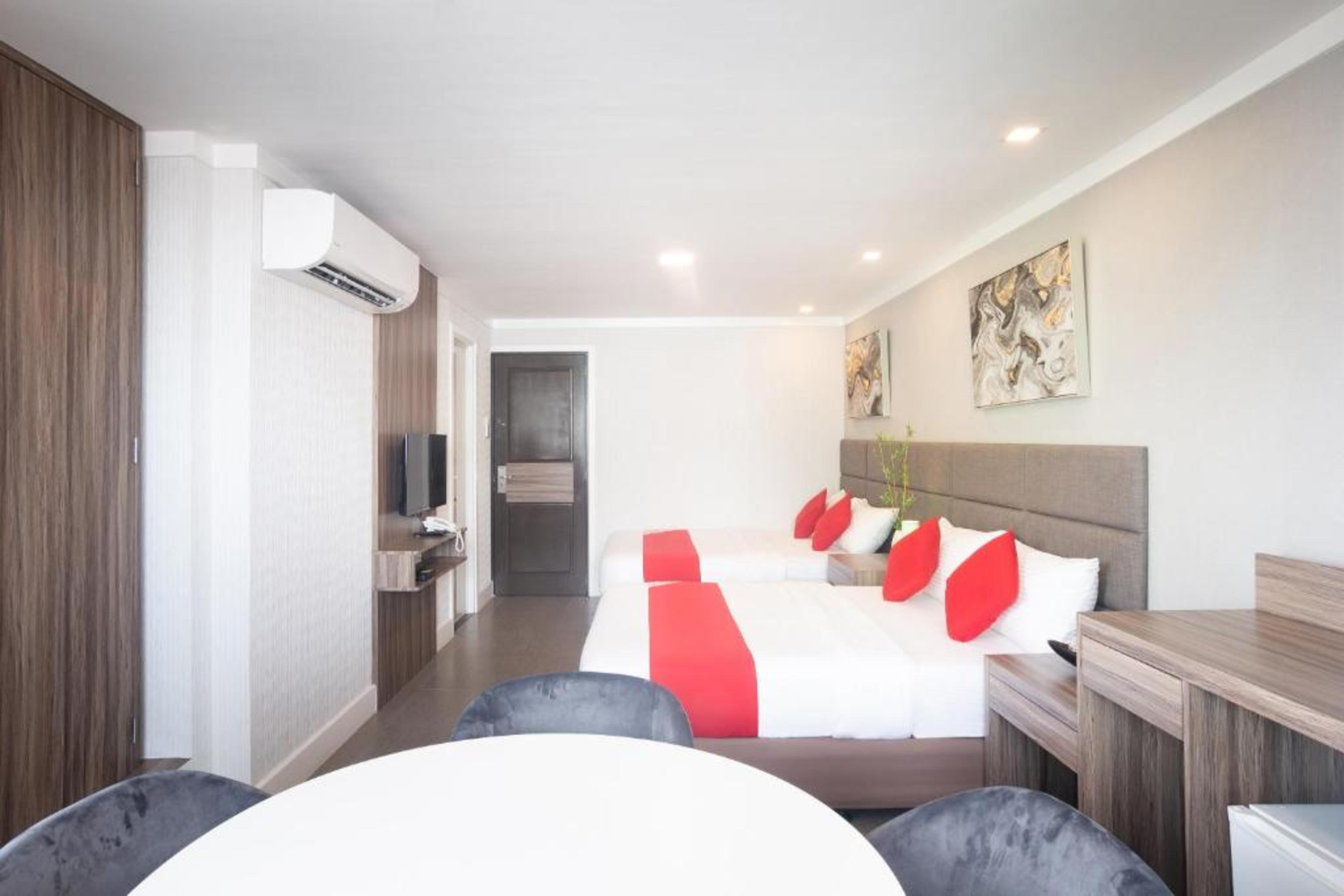 Anika Suites 28/39