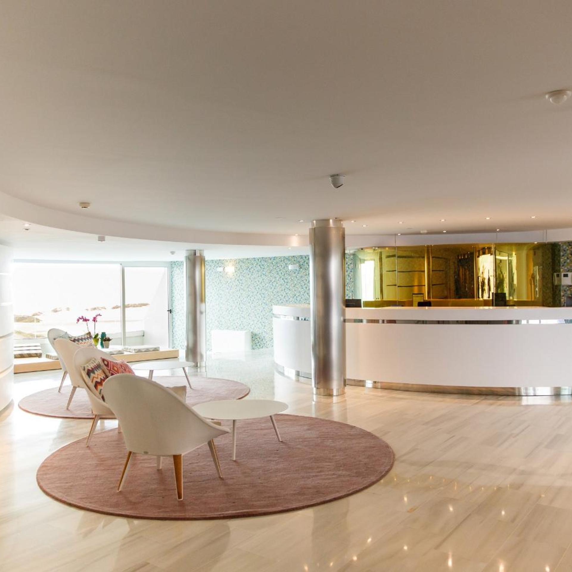 Santa Monica Suites 37/53