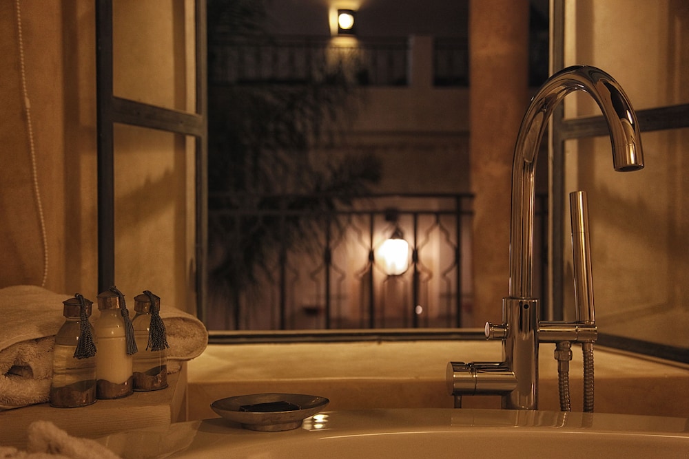 Riad Dar Zen 24/48