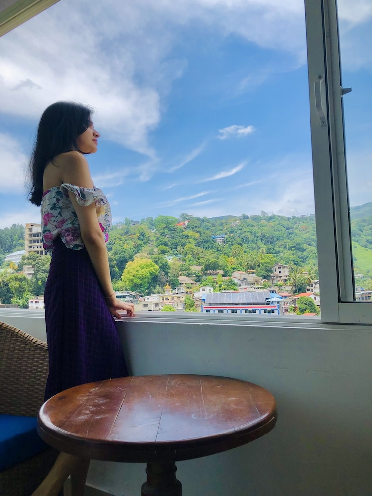 Kandy City Stay 6/78