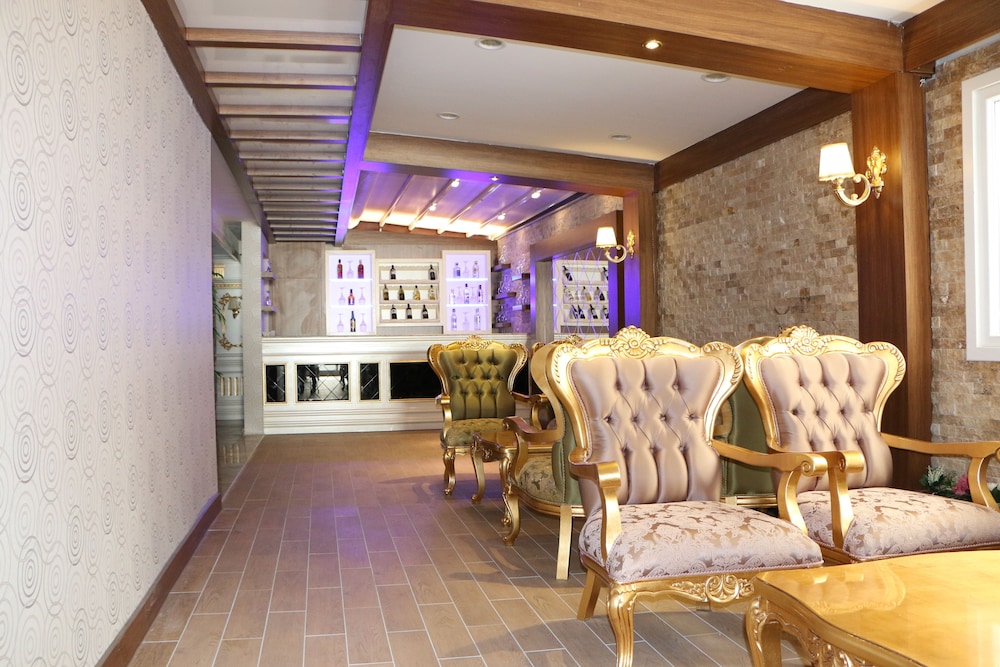 World Point Reis Inn Hotel 41/50