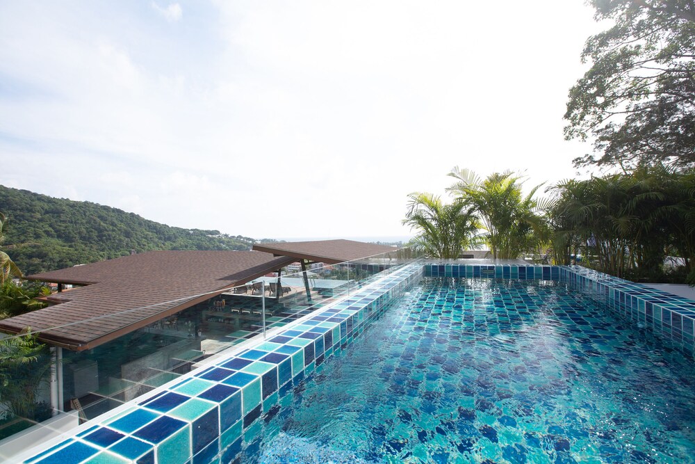 Splendid Sea View Resort 33/38