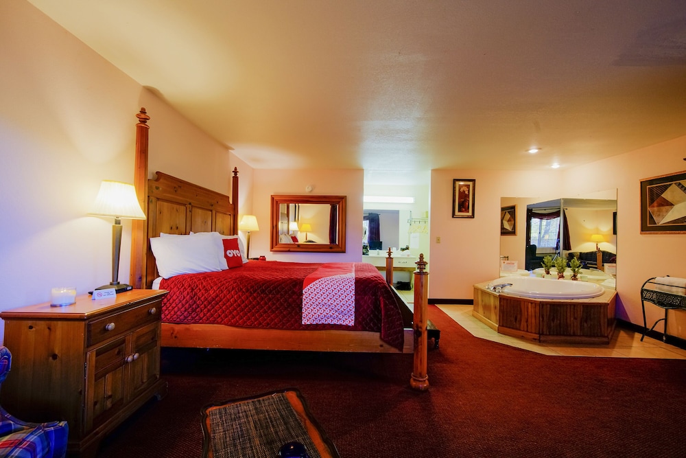 Hotel O Eureka Springs - Christ of Ozark Area 50/73